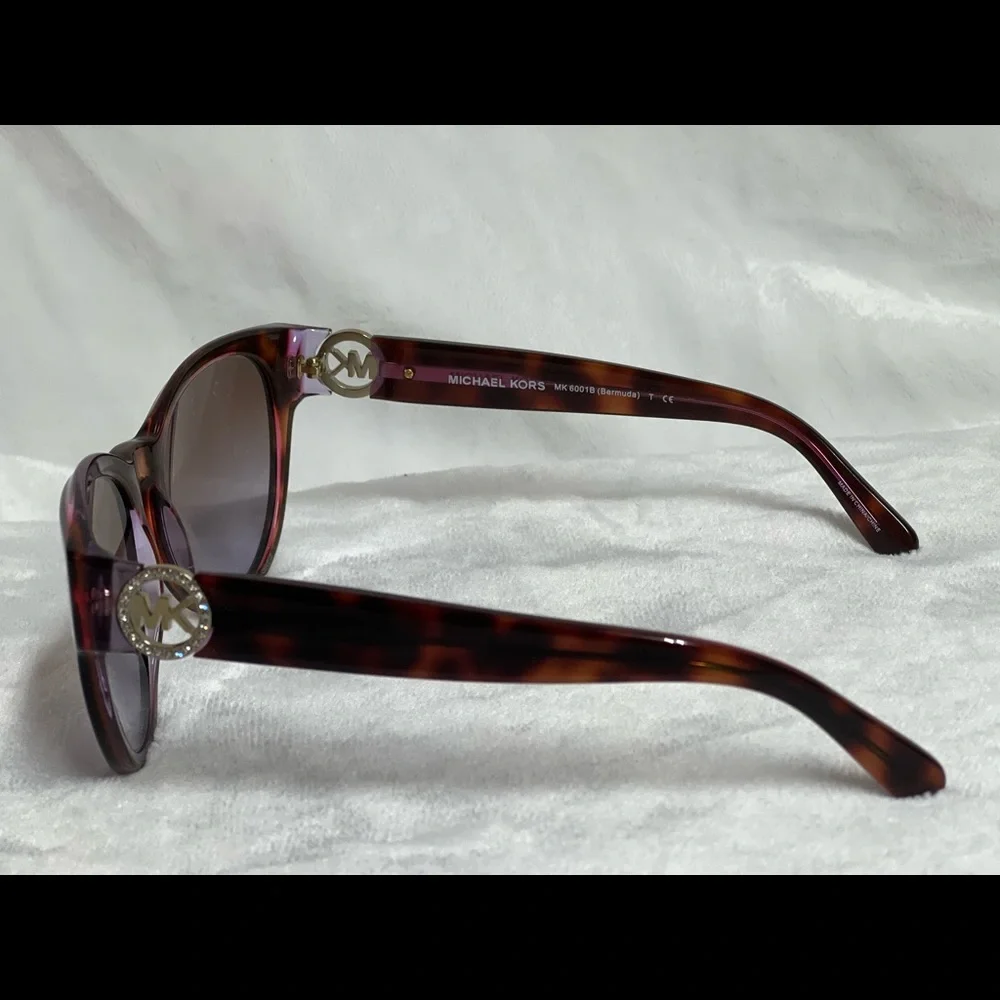 Michael Kors Sunglasses - Picture 5 of 7